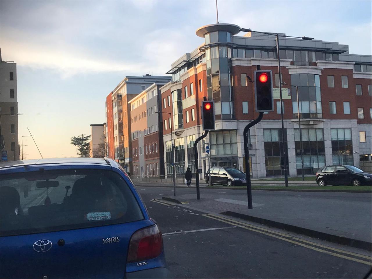 Easystay Slough Central Free Parking Kültér fotó