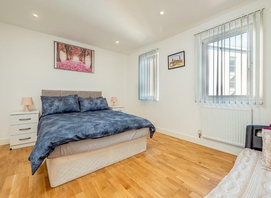 Easystay Slough Central Free Parking Kültér fotó